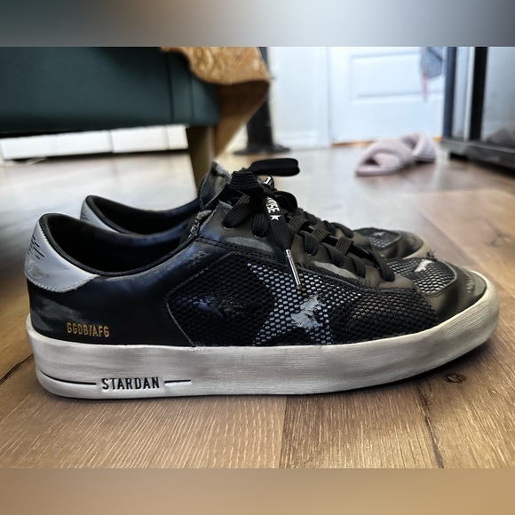 Golden Goose Special edition bought in Milan. Brand new. - Picture 4 of 7